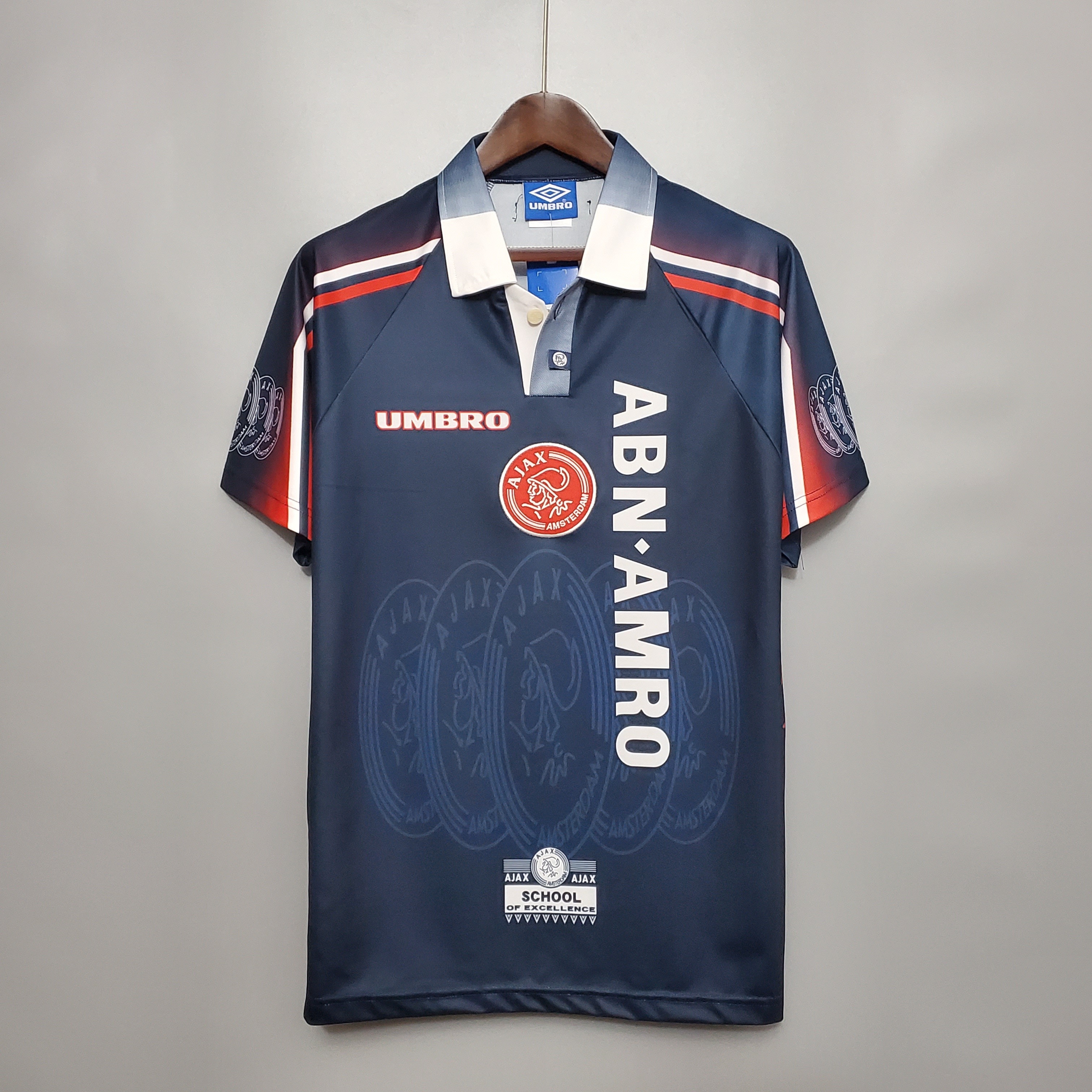 97∕98 Ajax away retro Fan version
