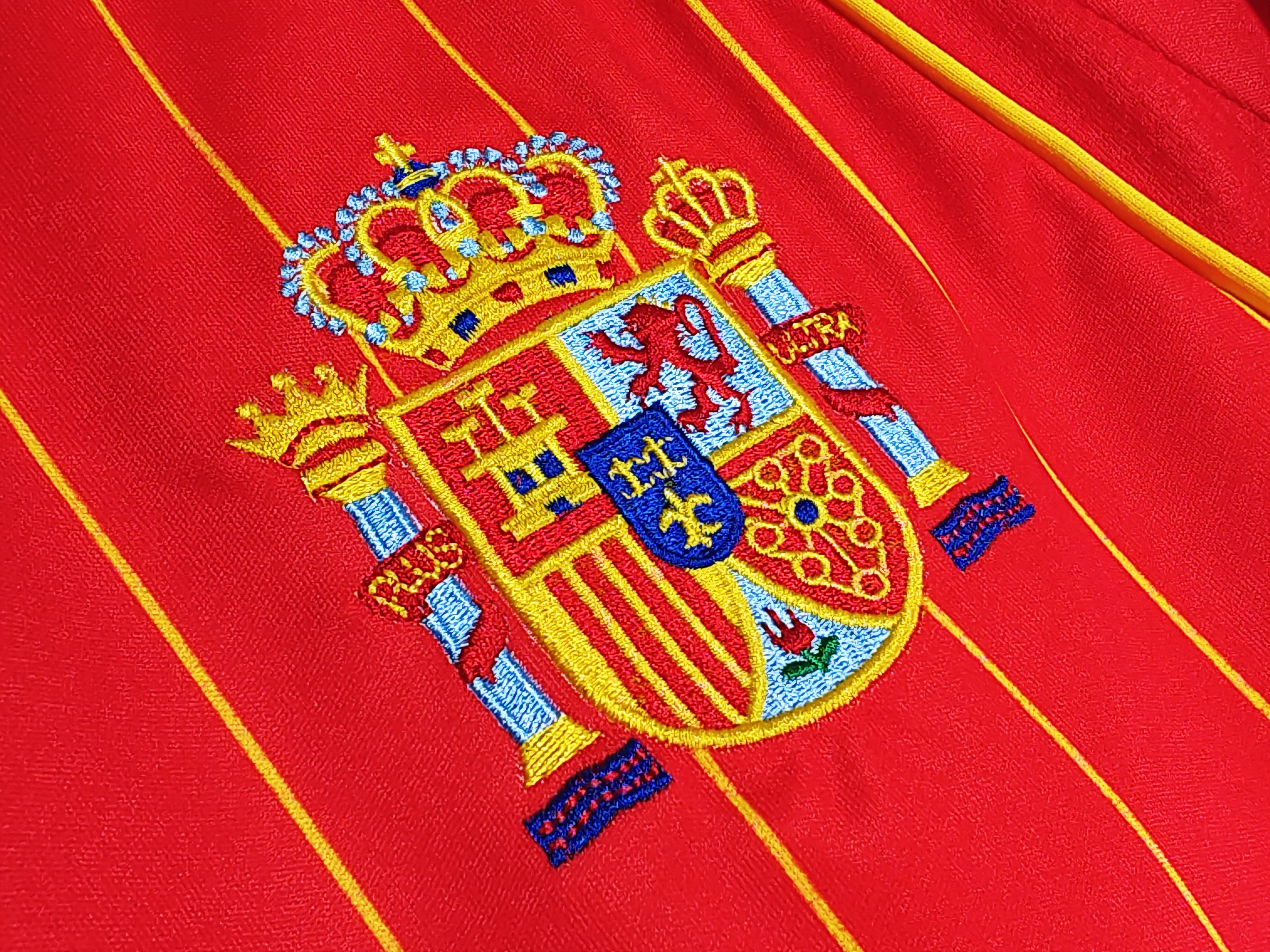 2006 Spain Home retro Fan version