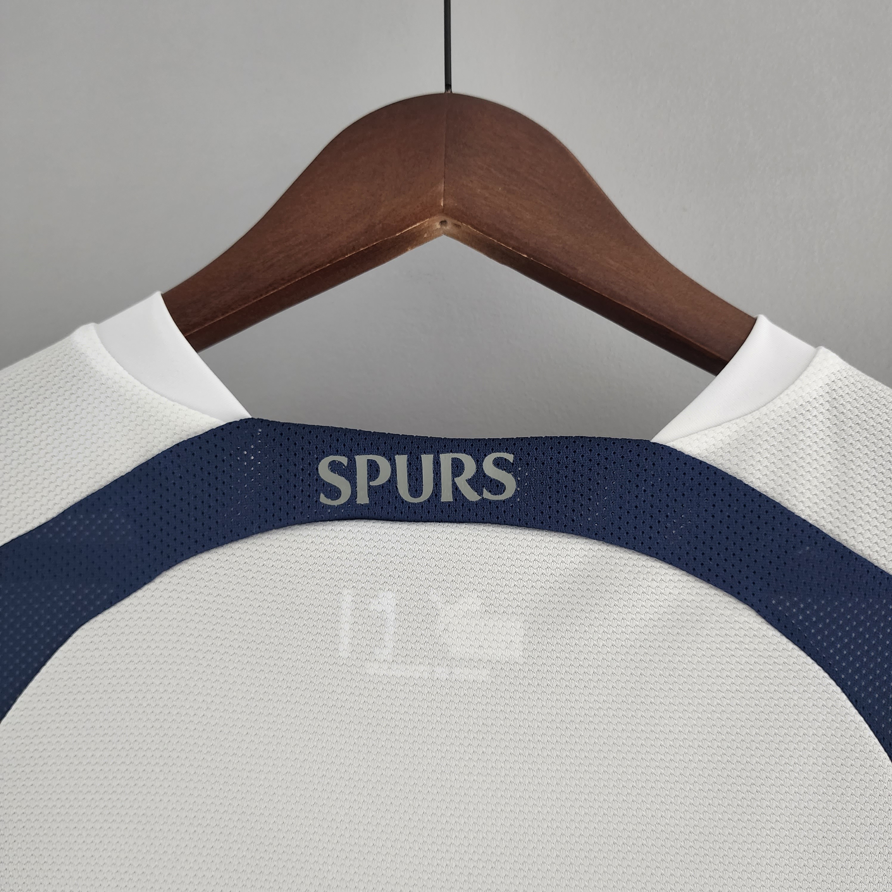 0607 Tottenham home retro Fan version