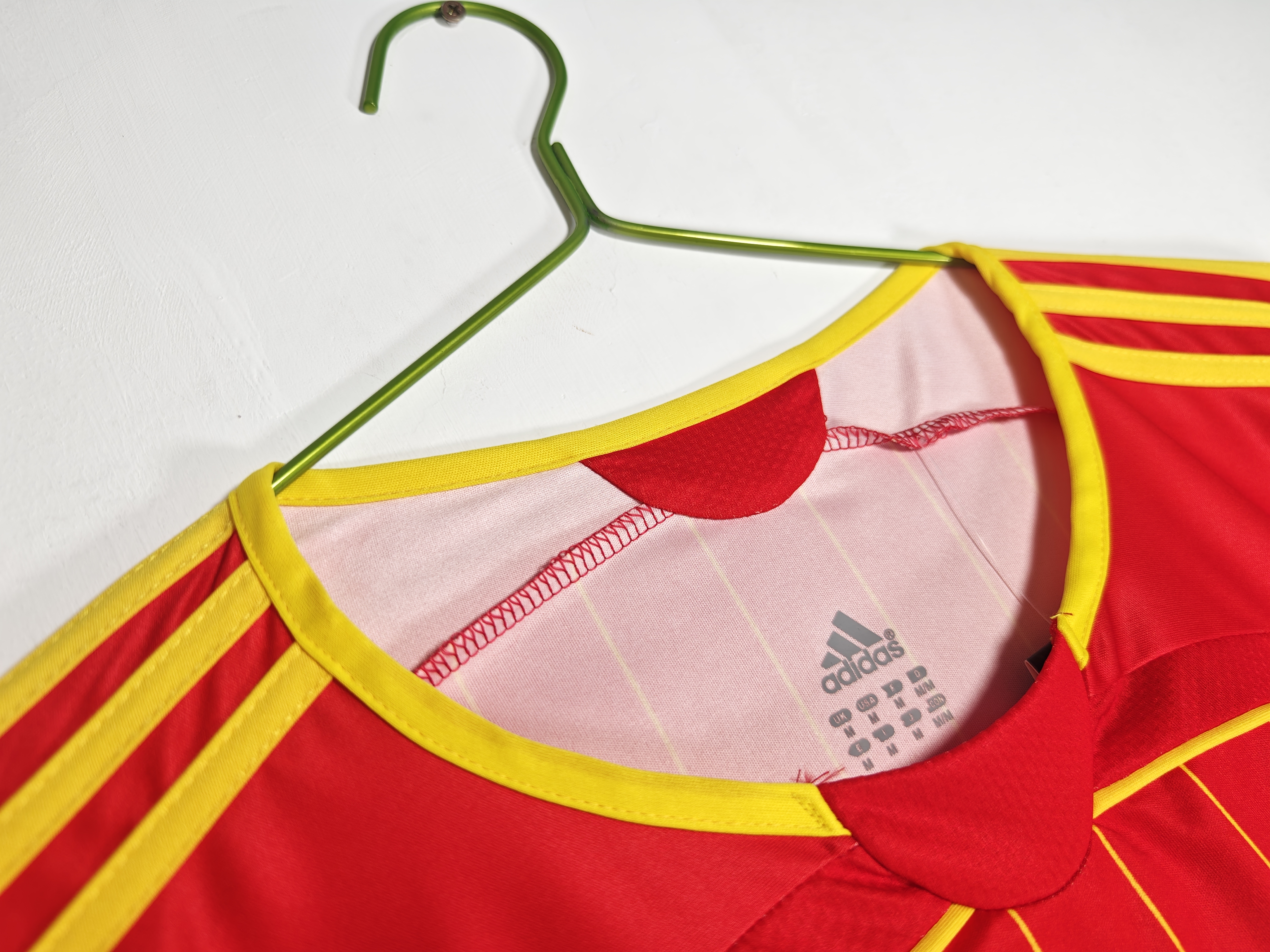 2006 Spain Home retro Fan version