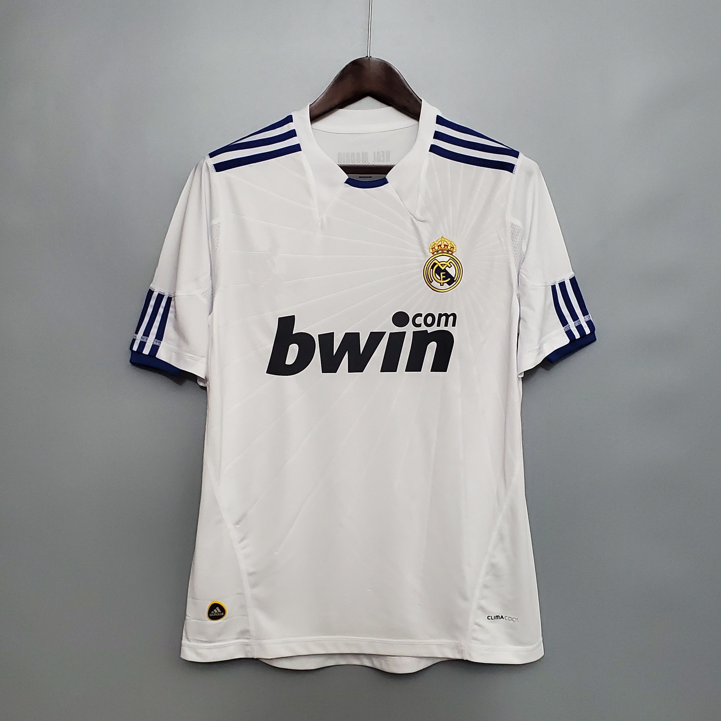 10/11 Real Madrid home retro Fan version