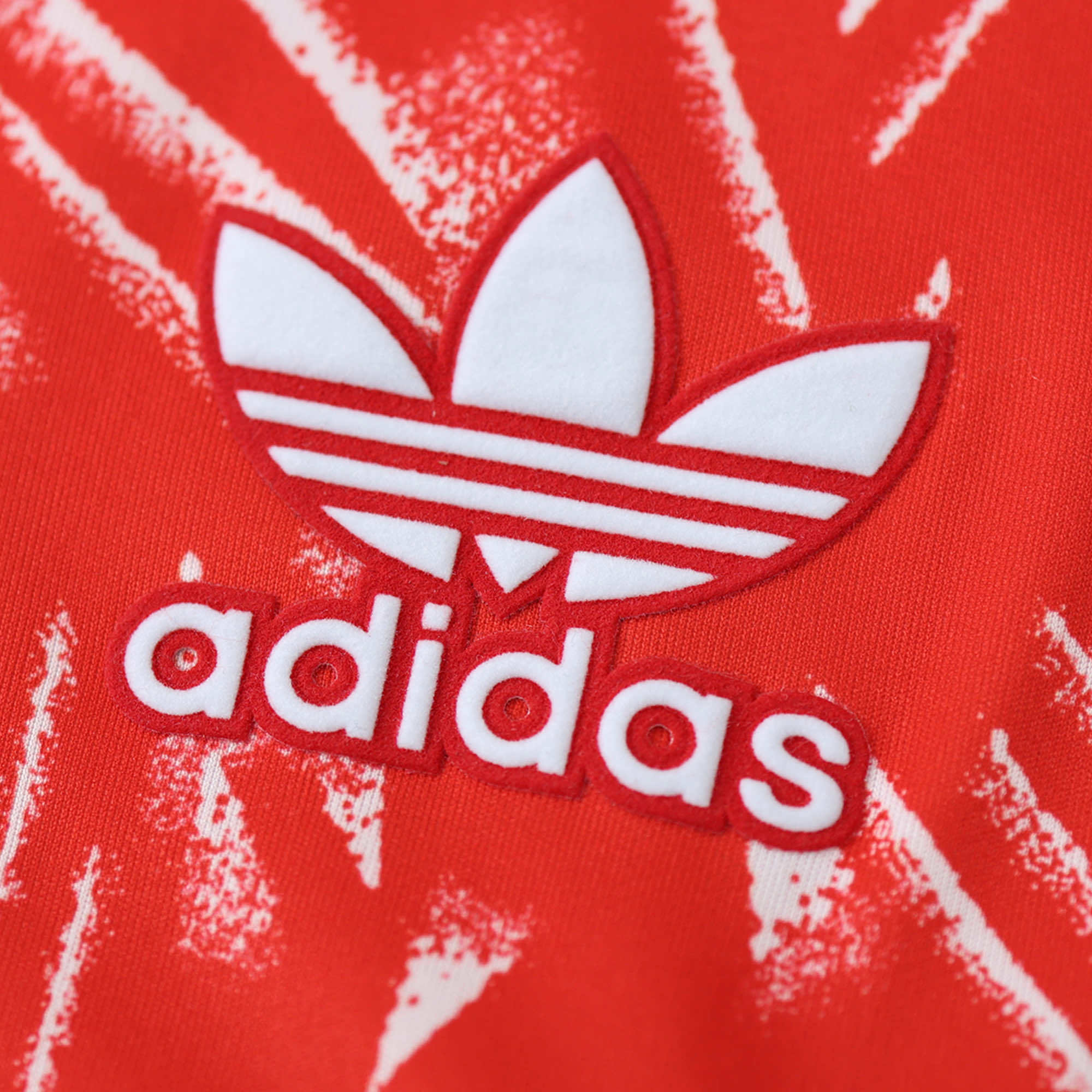 8991 Liverpool Home retro Fan version