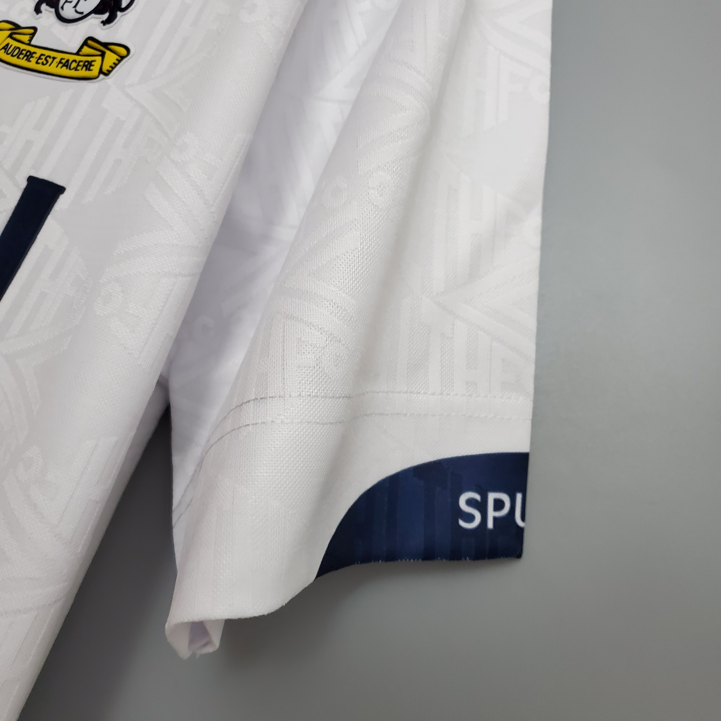 9495 Tottenham home retro Fan version