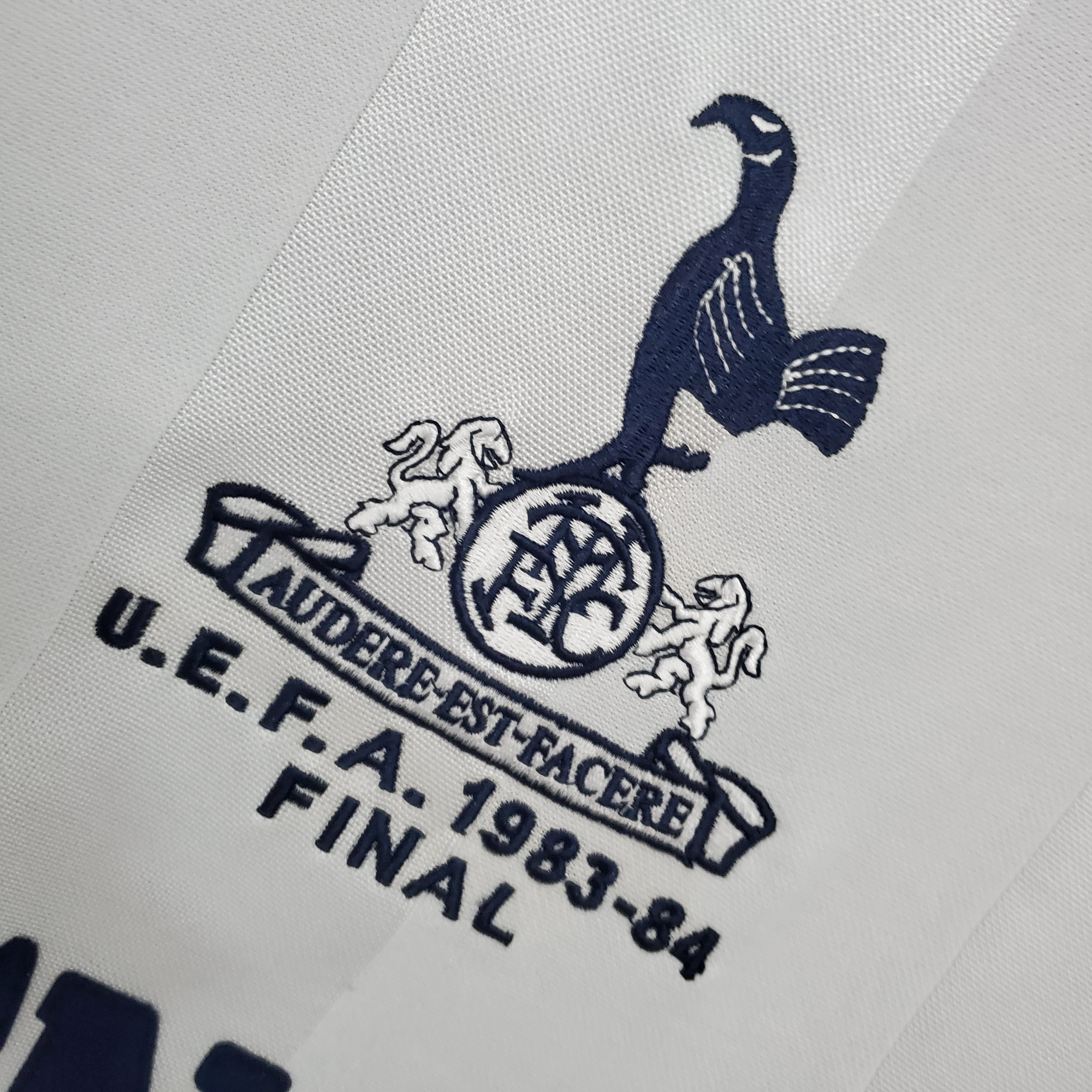 8384 Tottenham home retro Fan version