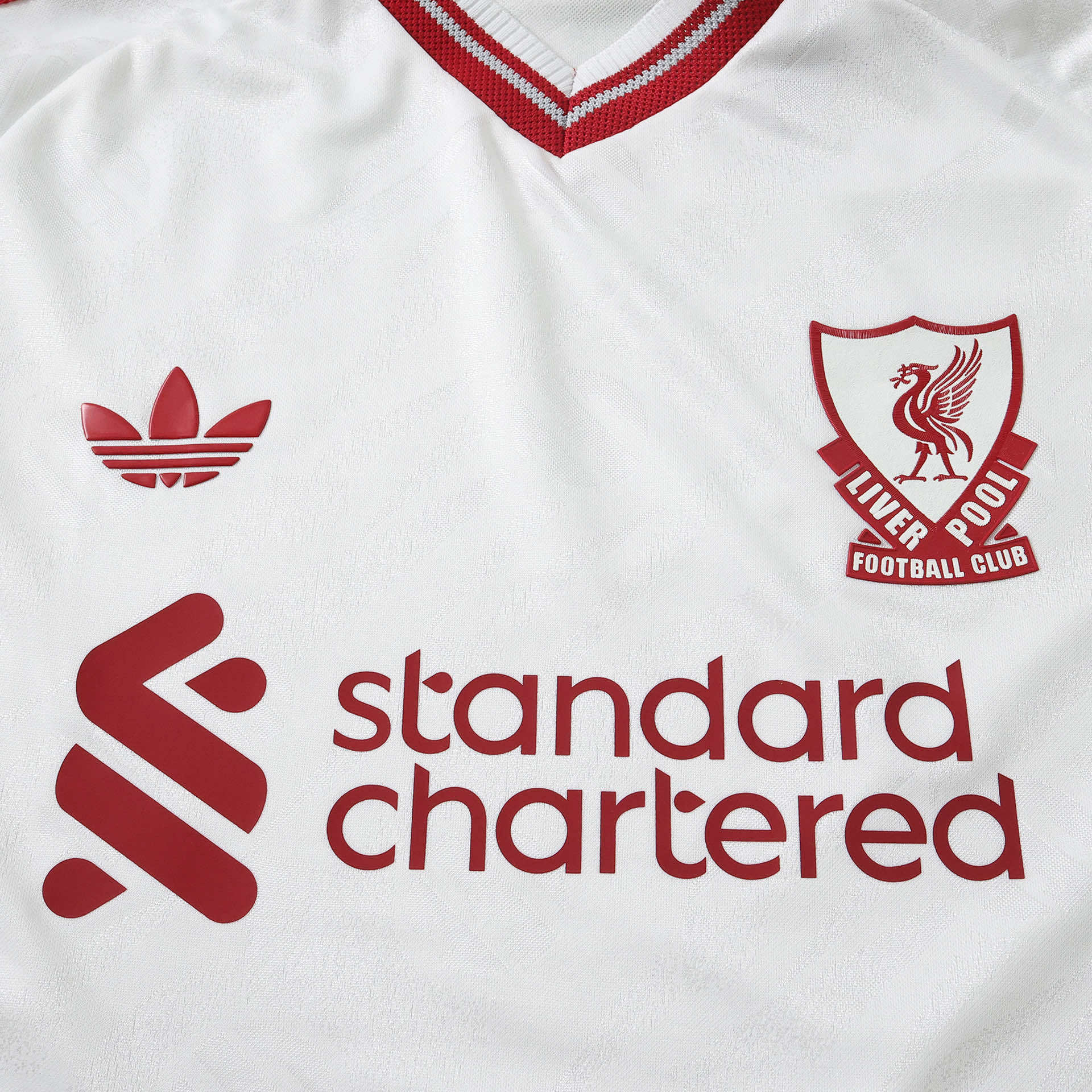 2627 Liverpool Away Long sleeve Player version