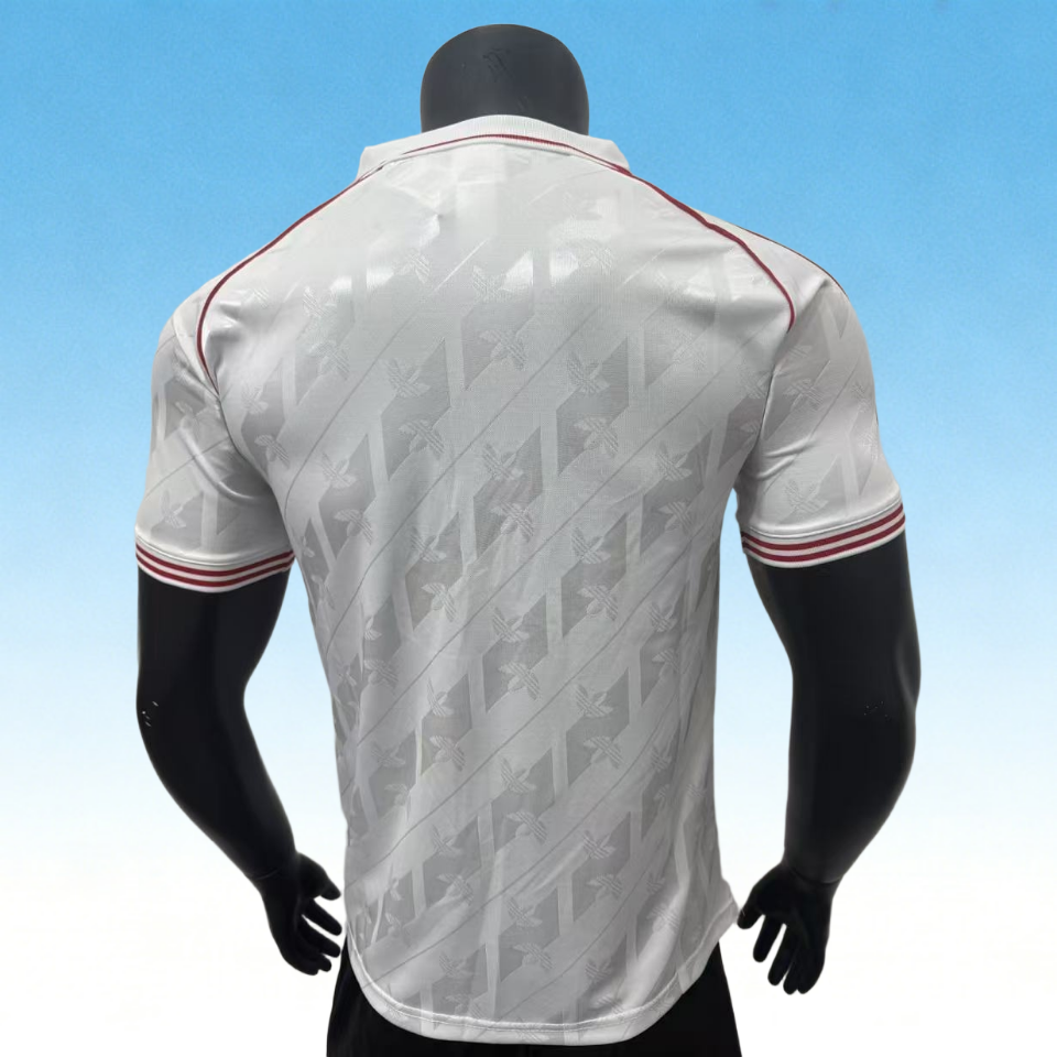 2627 Liverpool (Adidas Terrace Icons Retro) Fan version