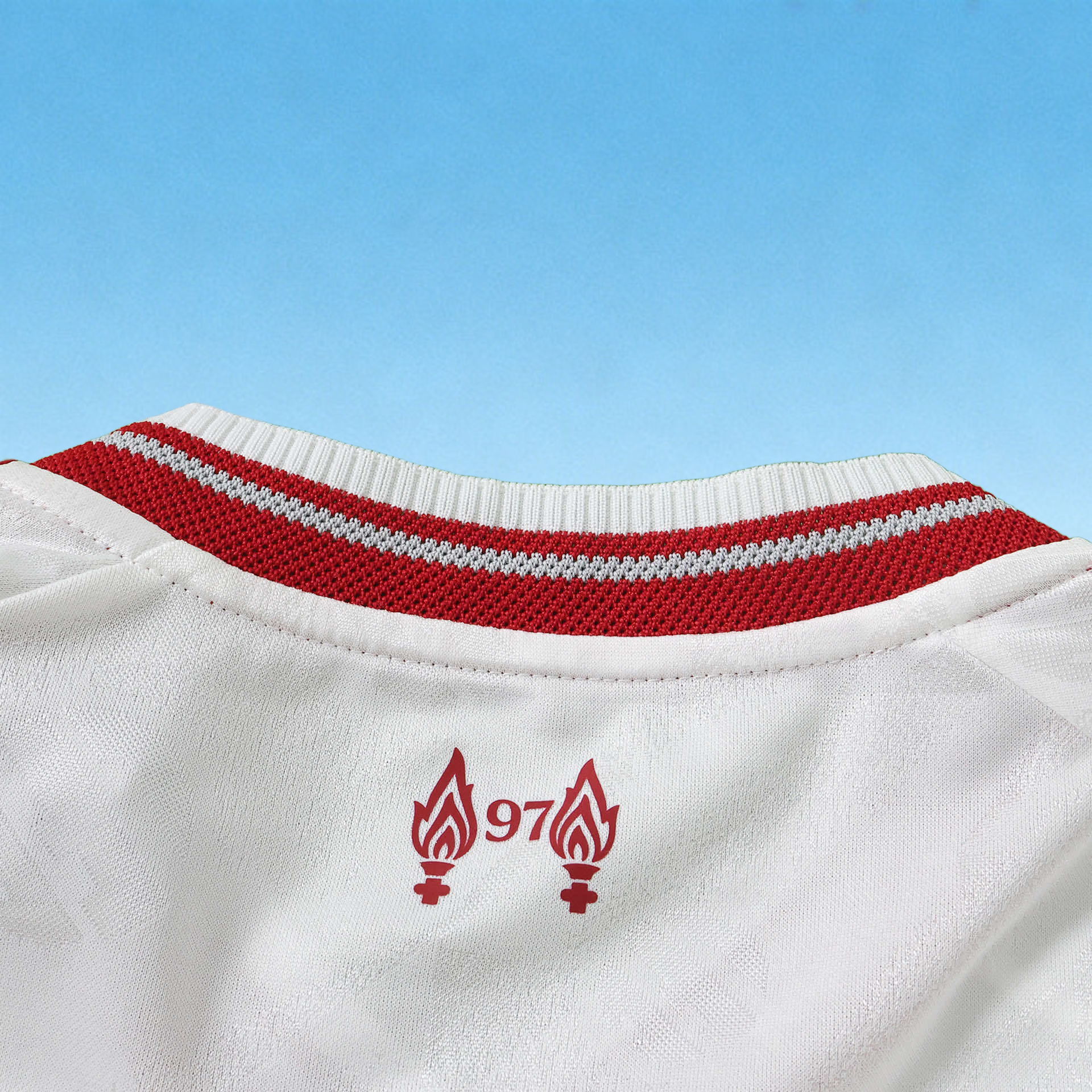 2627 Liverpool Away Long sleeve Player version