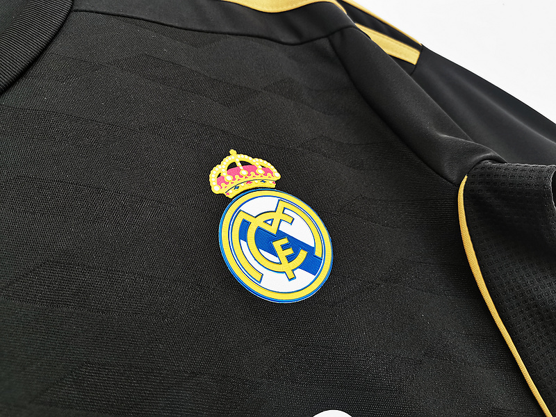 11/12 Real Madrid away retro Fan version