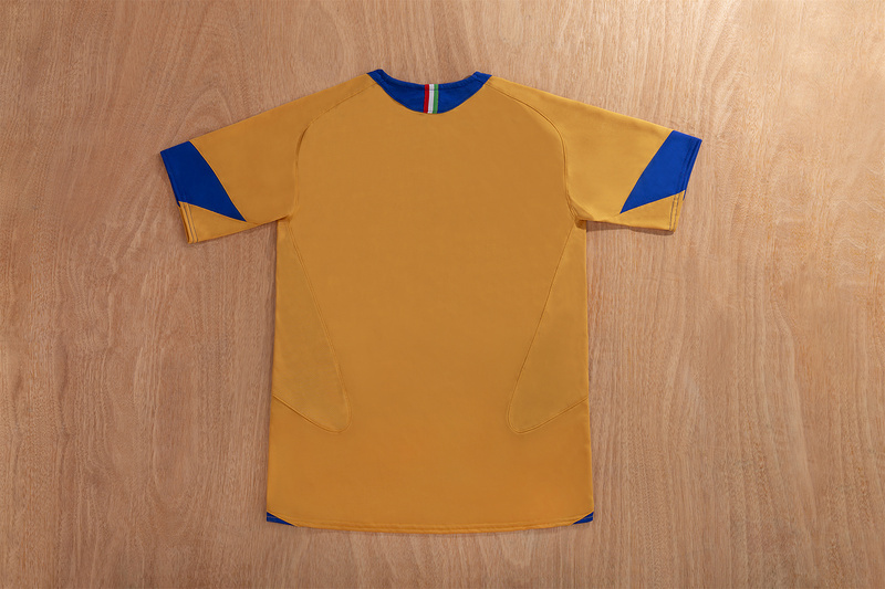 05/06 Juventus Third retro Fan version