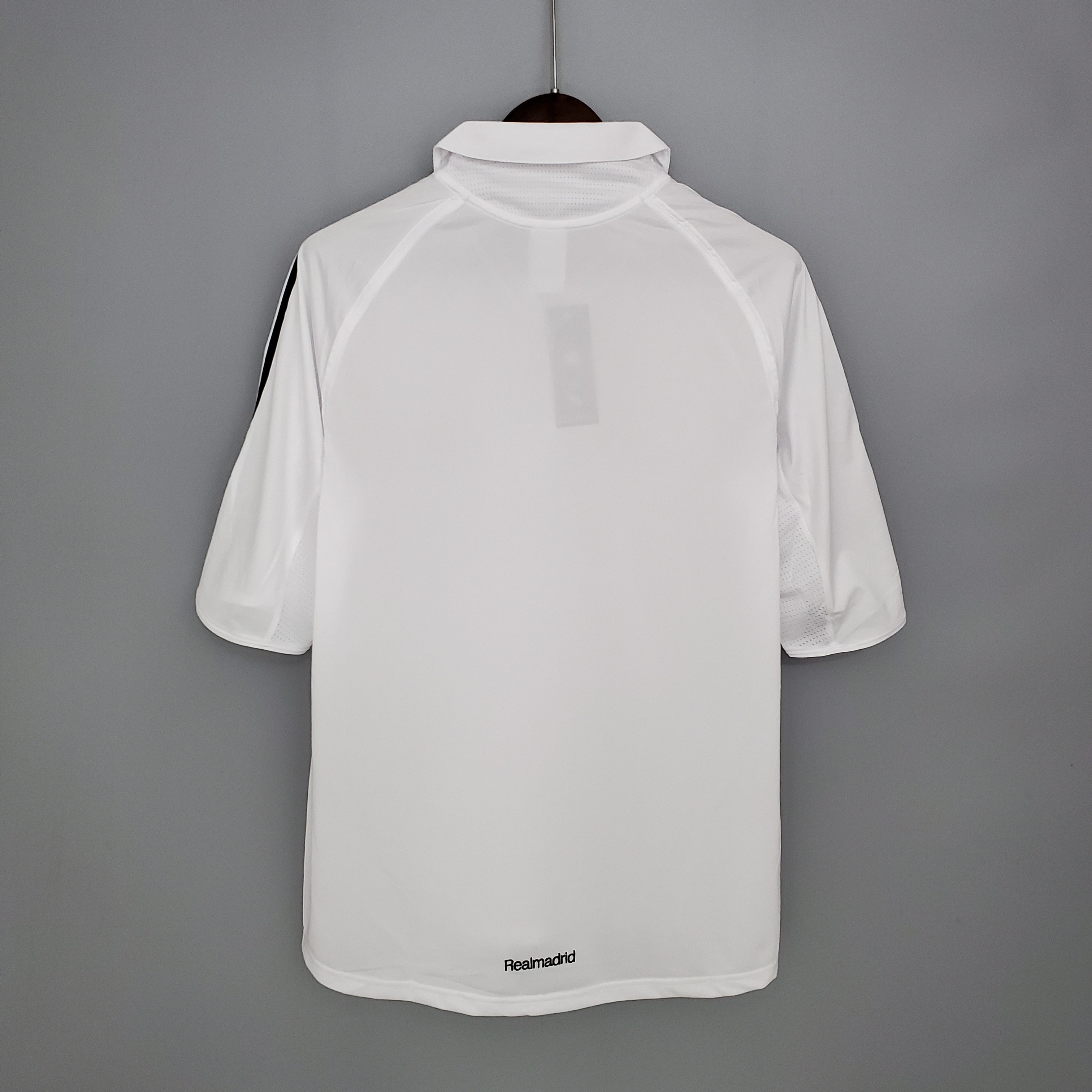 05/06 Real Madrid home retro Fan version