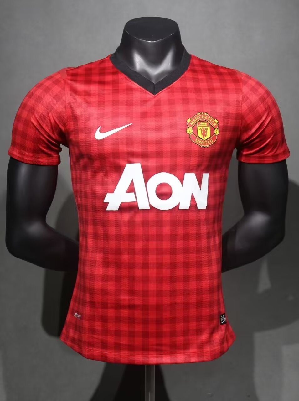 1213 Manchester United home Retro Player version