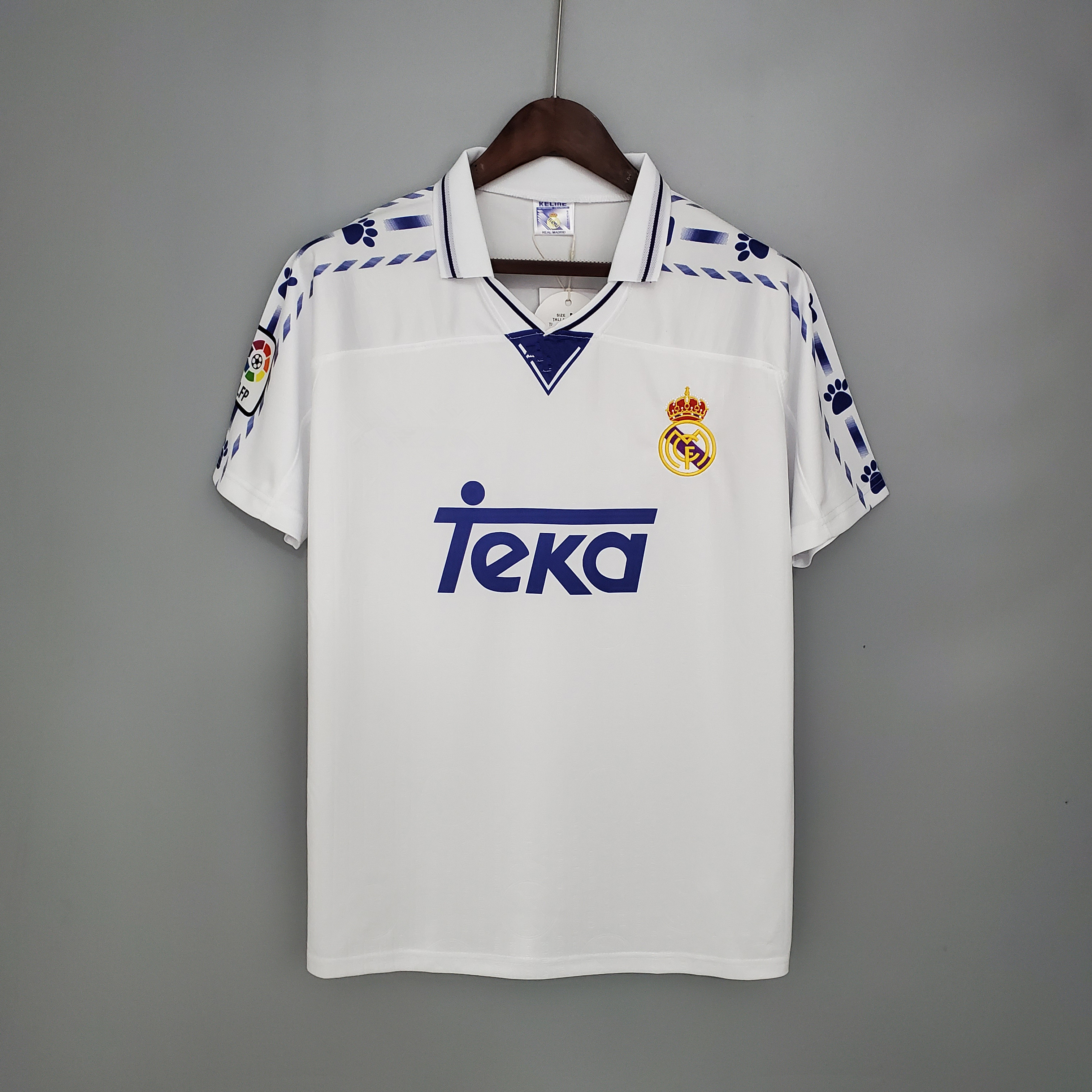 96/97 Real Madrid home retro Fan version