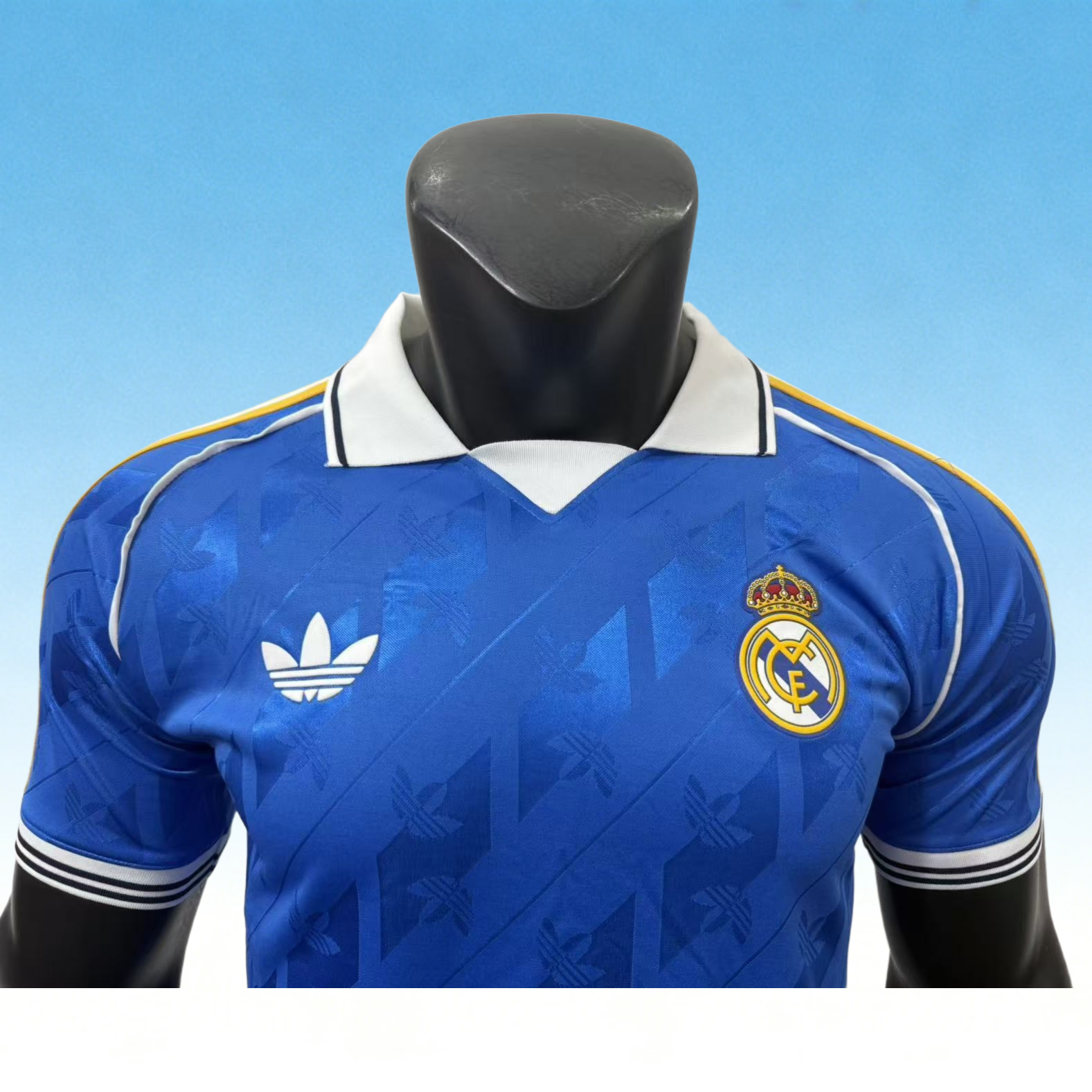 2627 Real Madrid (Adidas Terrace Icons Retro) Fan version