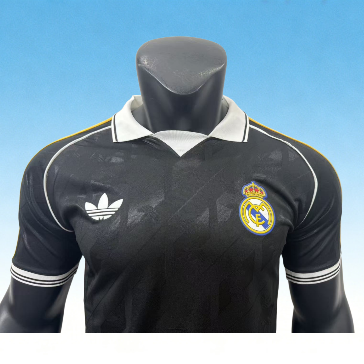2627 Real Madrid (Adidas Terrace Icons Retro) Fan version