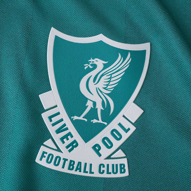 2526 Liverpool third Player version