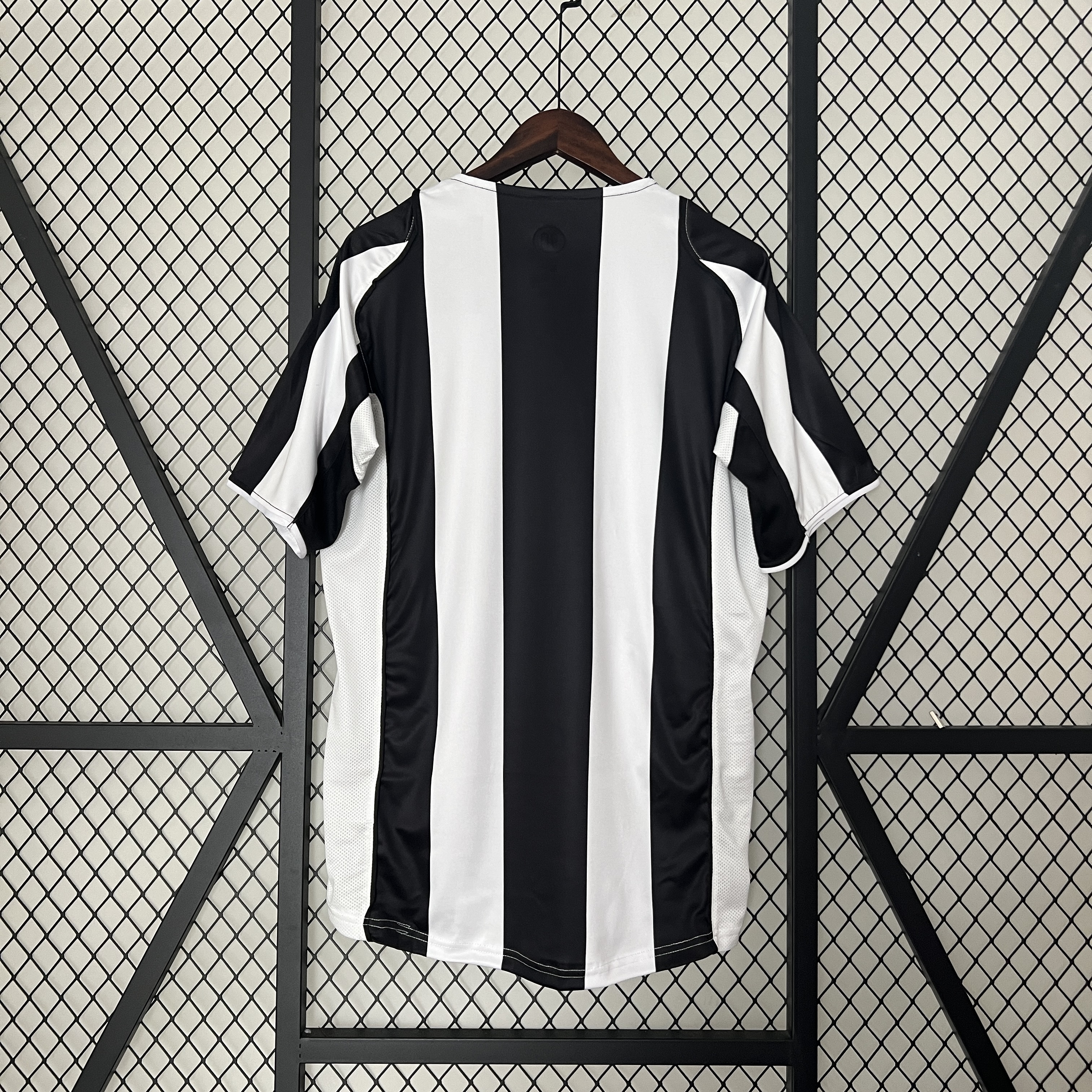 04/05 Juventus Home retro Fan version