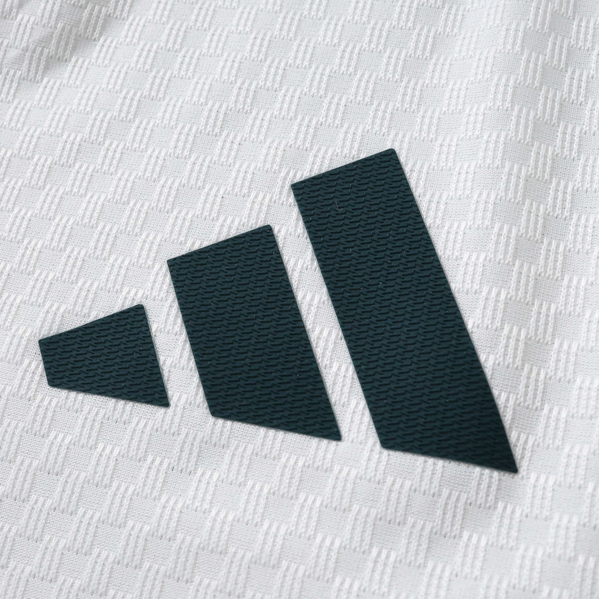 2627 Real Madrid Home  Long sleeve Player version