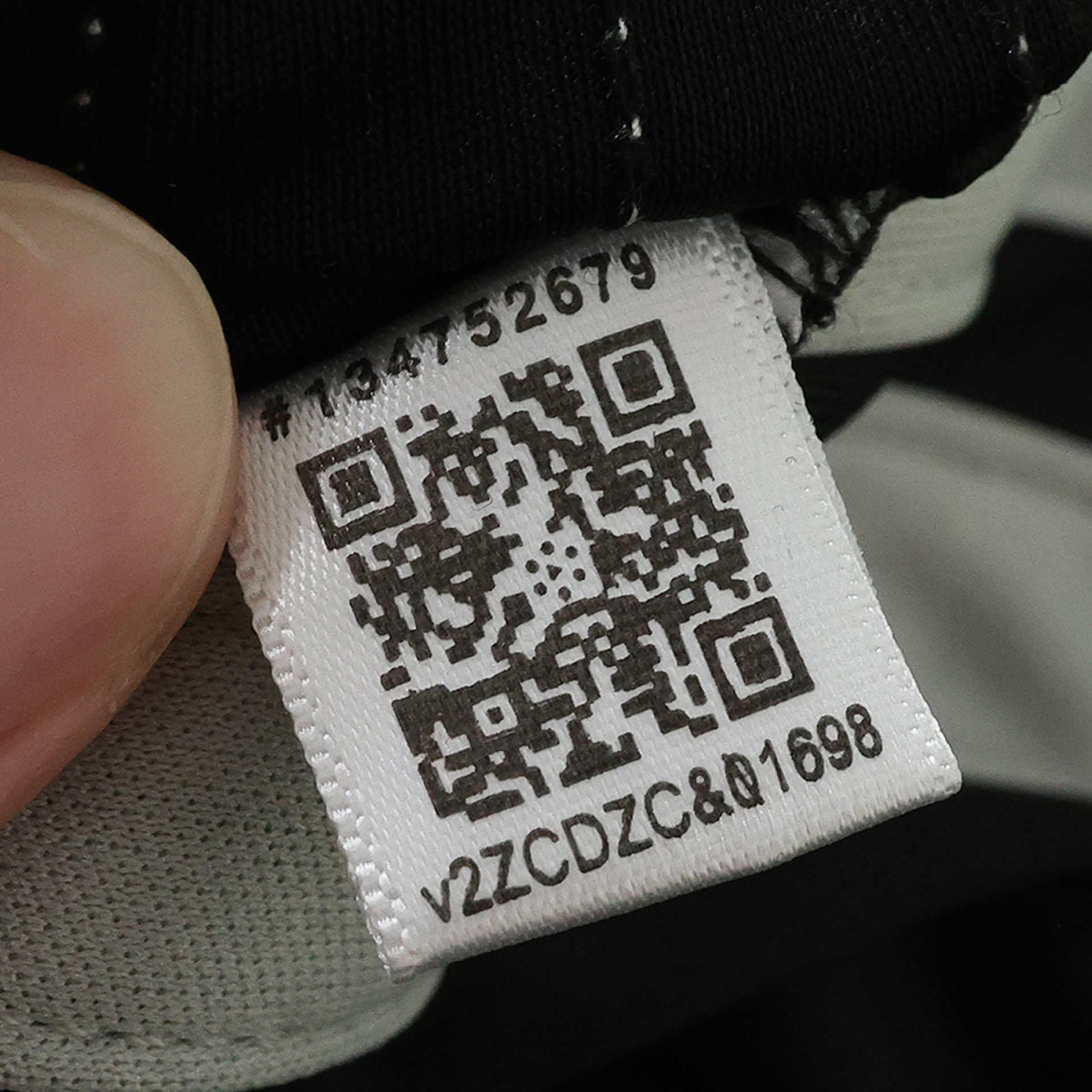 2627 Real Madrid goalkeeper Fan version