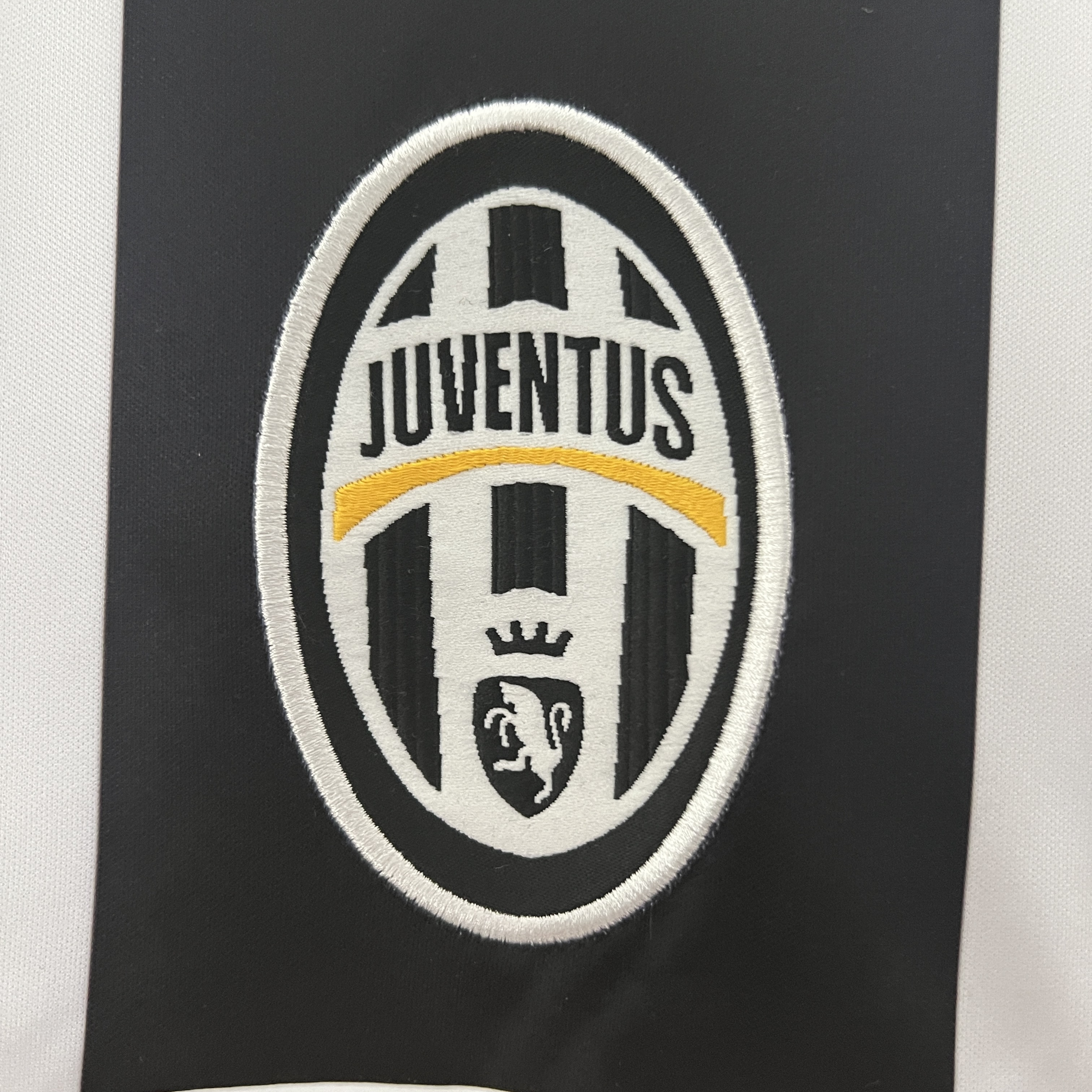 04/05 Juventus Home retro Fan version