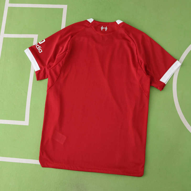2526 Liverpool home Player version