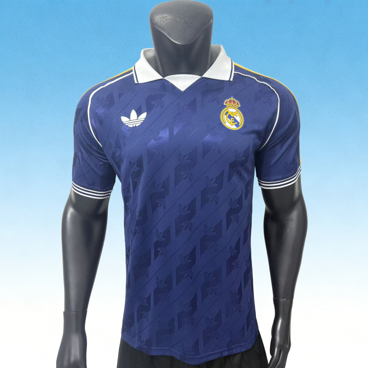 2627 Real Madrid (Adidas Terrace Icons Retro) Fan version