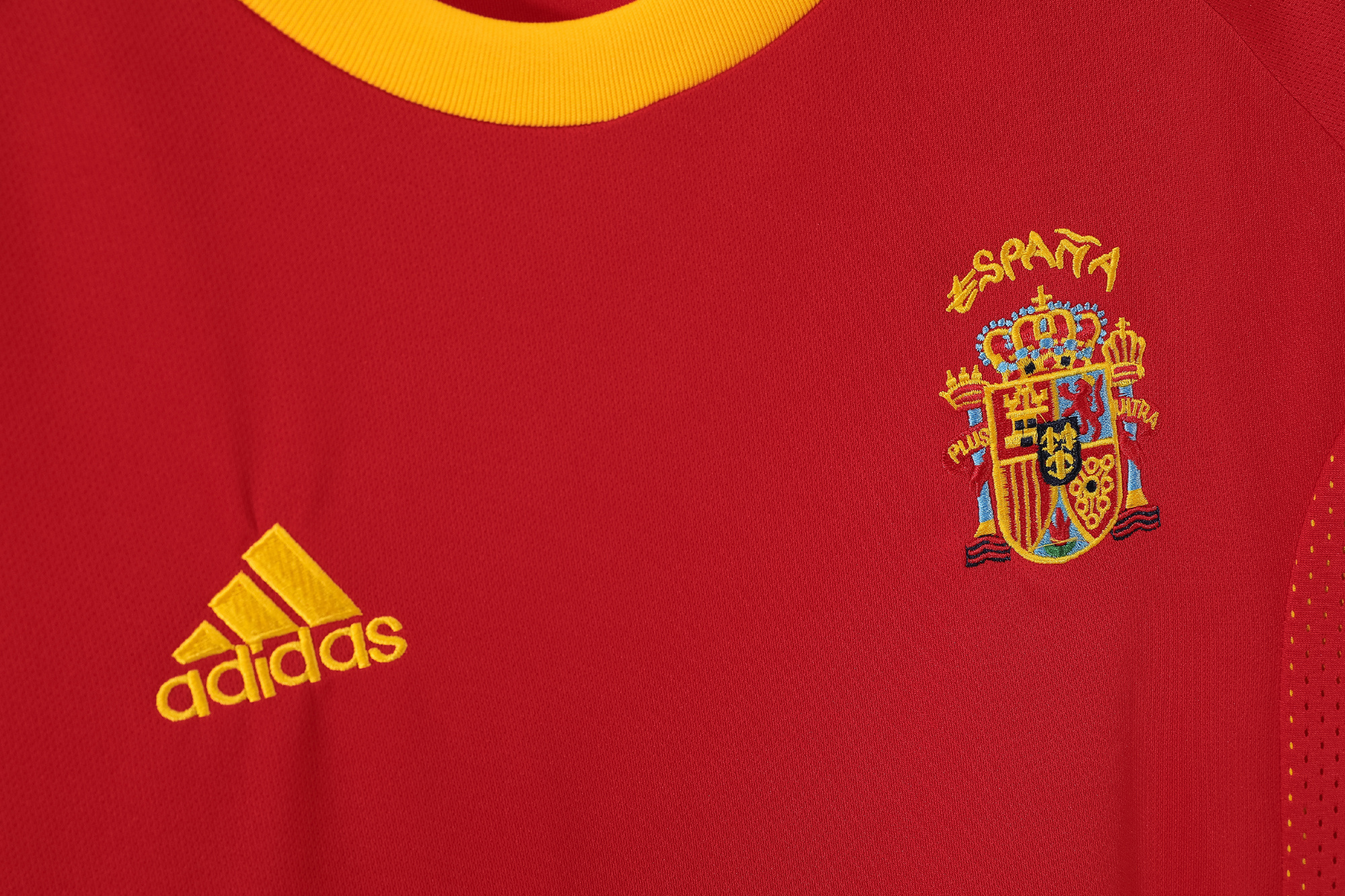 2002 Spain Home retro Fan version