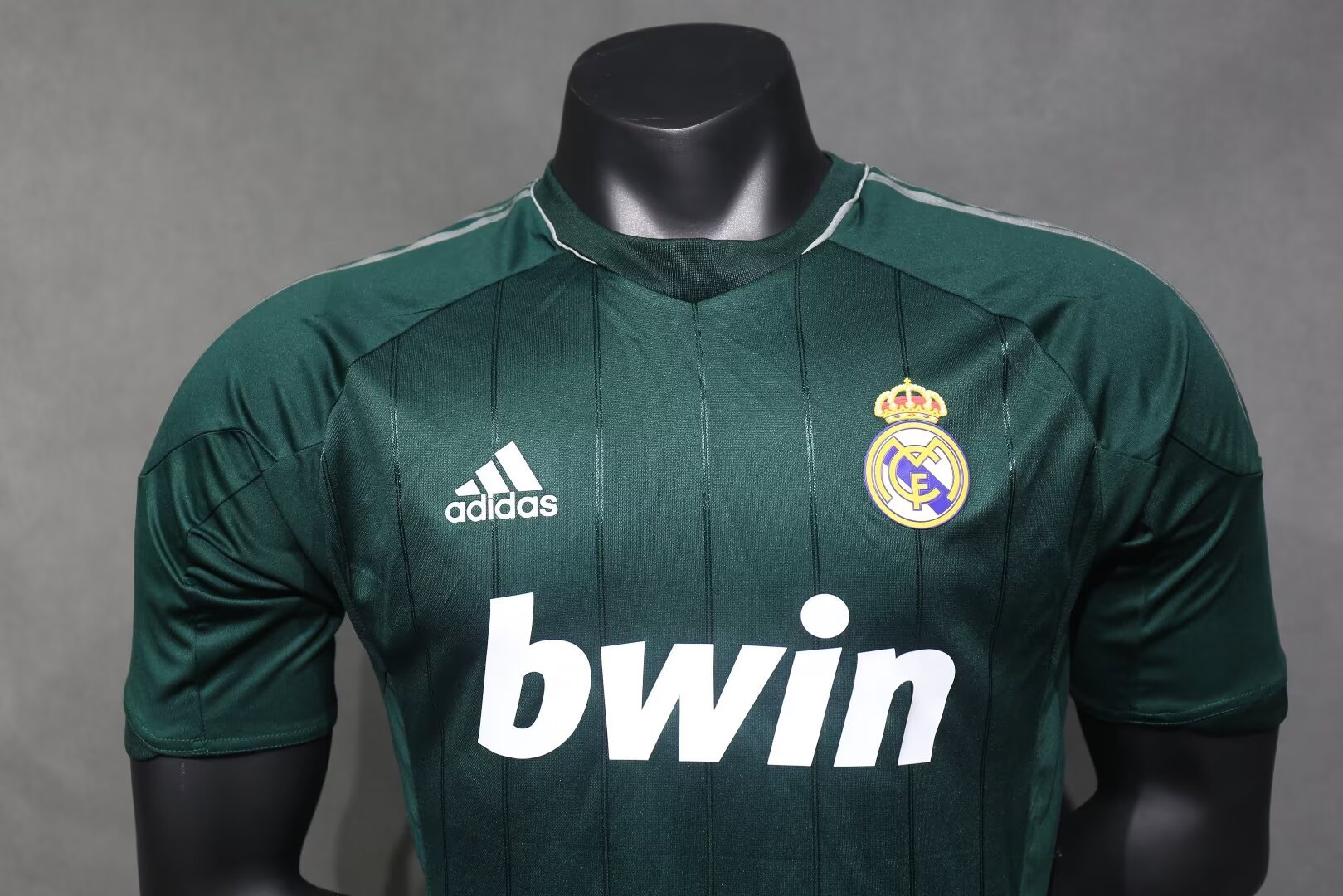 1213 Real Madrid third Retro Player version