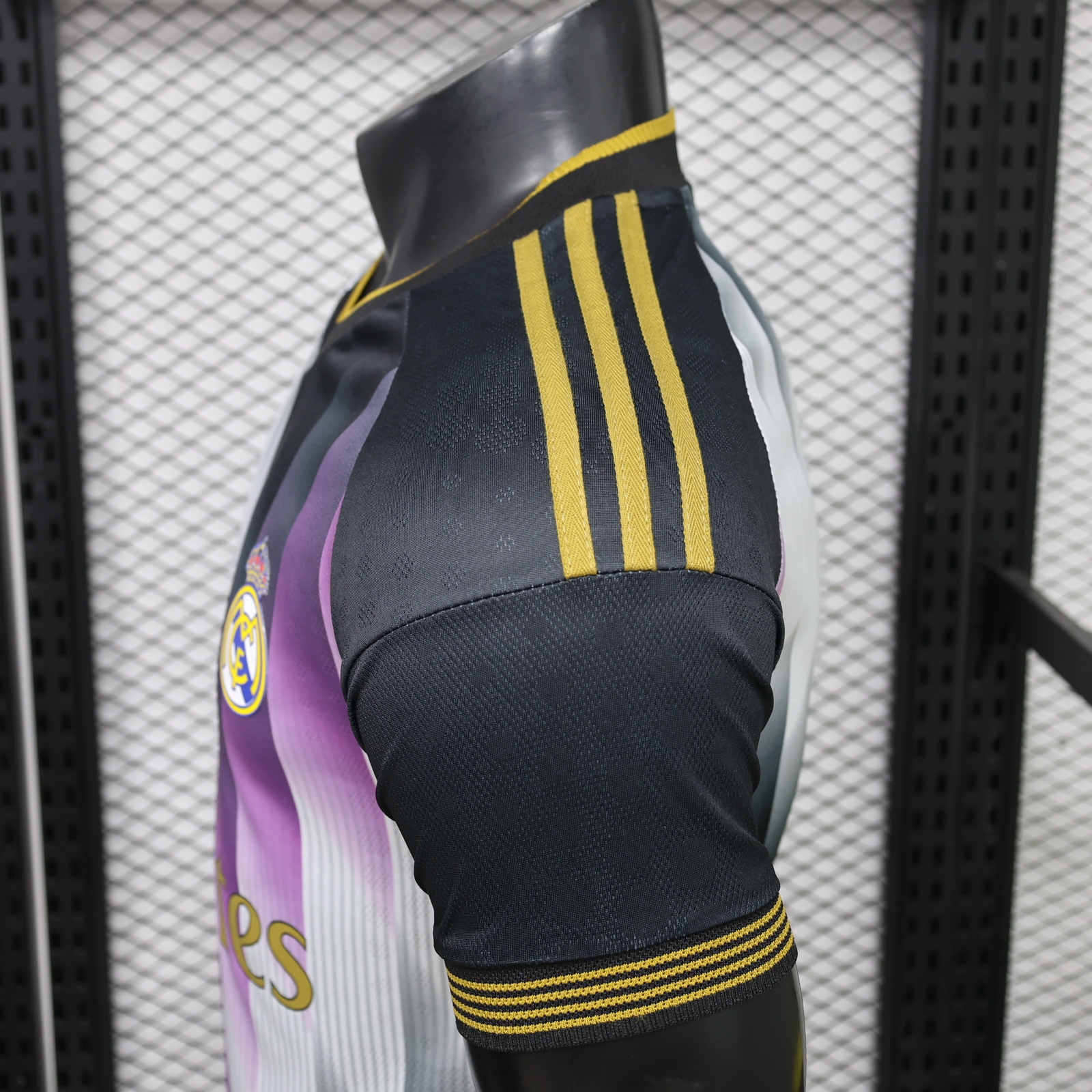 2627 Real Madrid Special Edition Player version