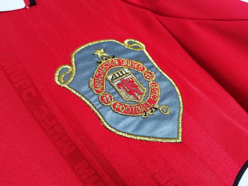 99/00 Manchester United home long sleeve retro Fan version