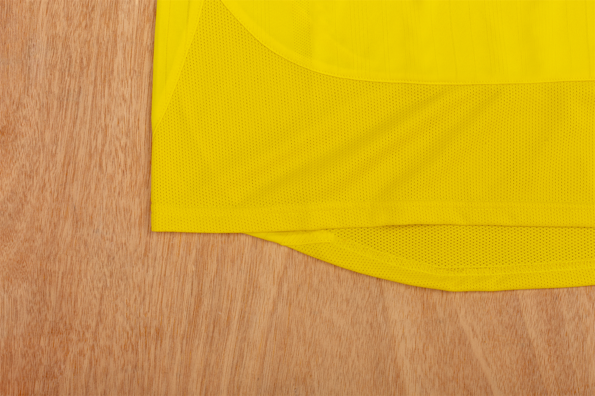 03/04 Arsenal away retro Fan version