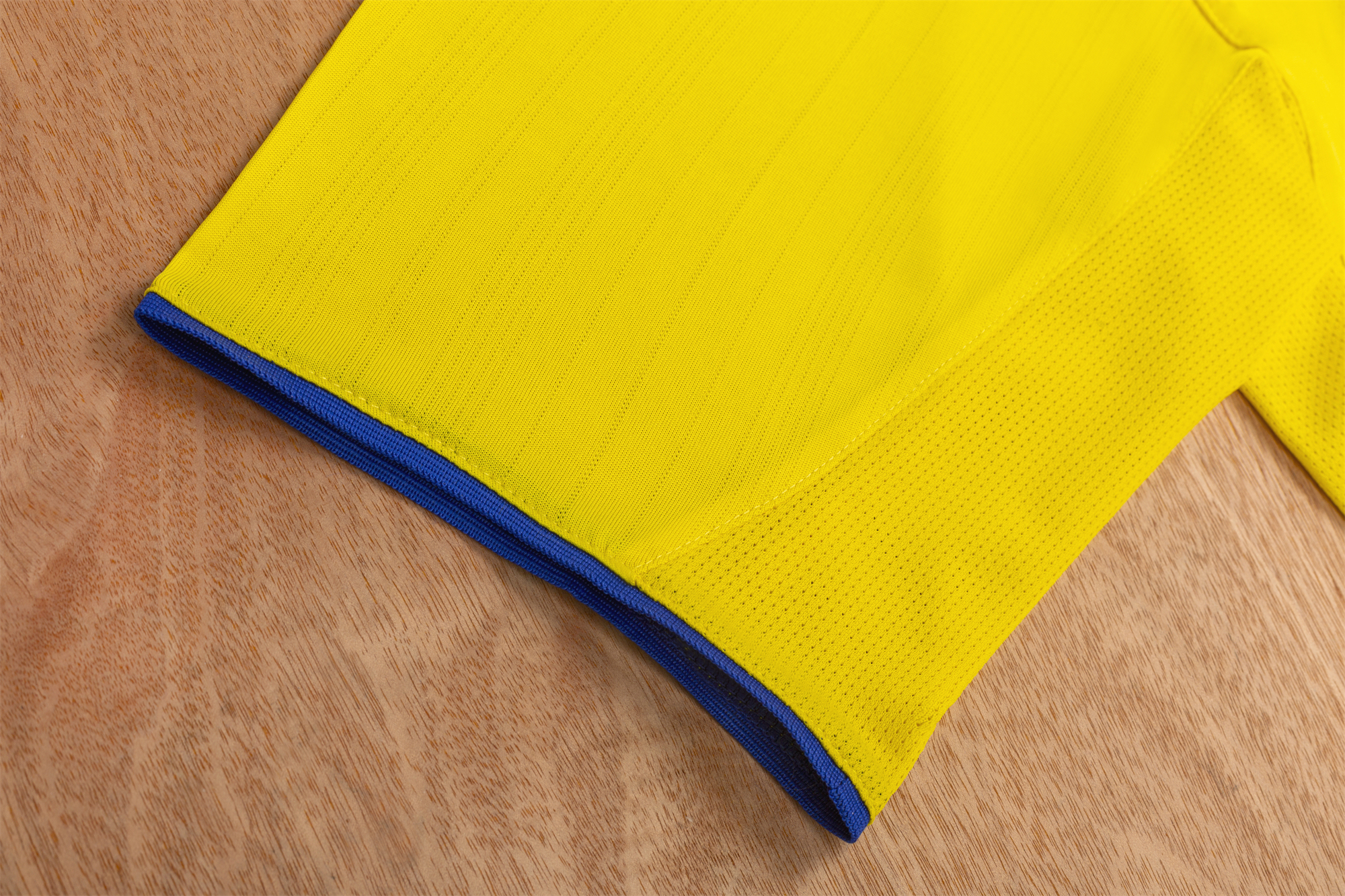 03/04 Arsenal away retro Fan version