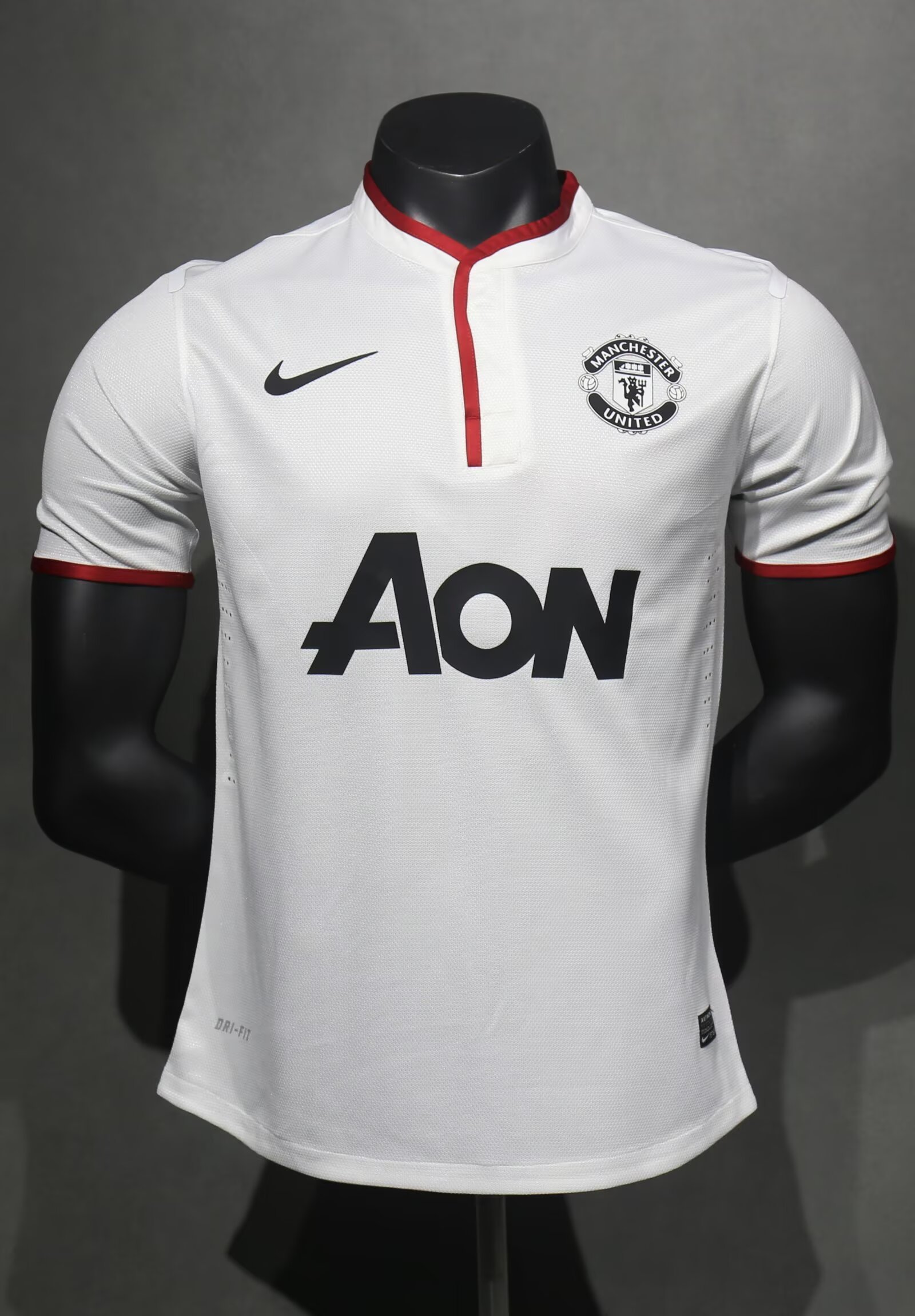 1213 Manchester United away Retro Player version