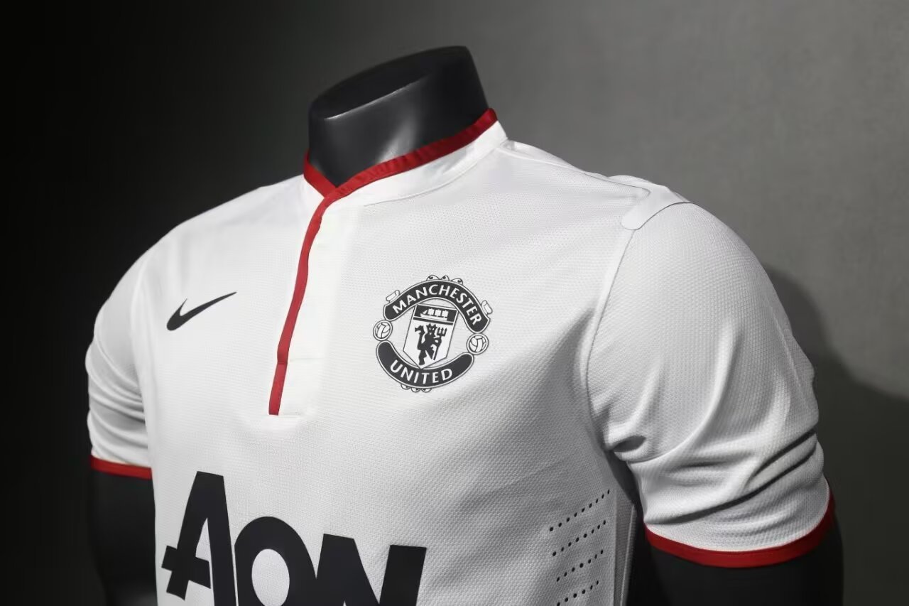 1213 Manchester United away Retro Player version