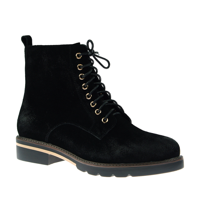 2020 New arrival leather Ladies lace-up Boots in cow suede