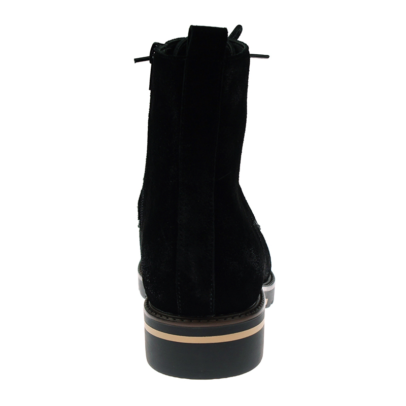 2020 New arrival leather Ladies lace-up Boots in cow suede