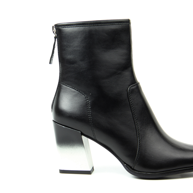 New arrival back zipper Women Boots with gradual painting heel
