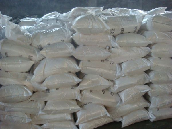 Calcium nitrate/ Calcium Salt
