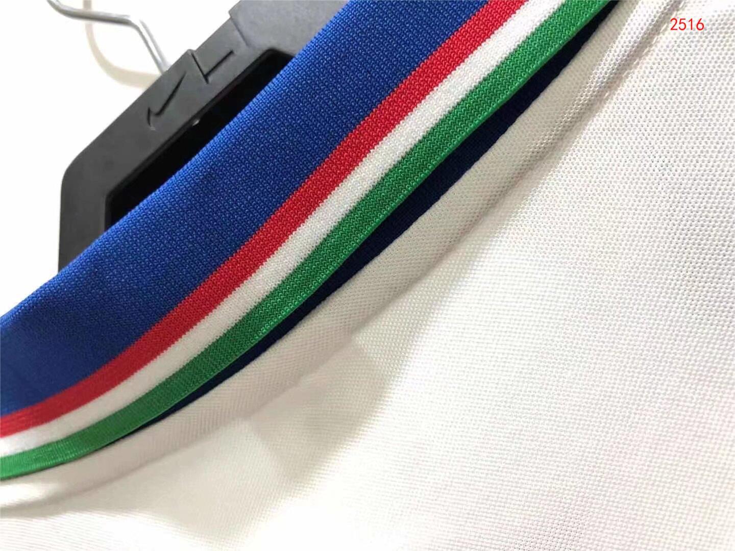 retro 1982 Italy Away football jersey retro