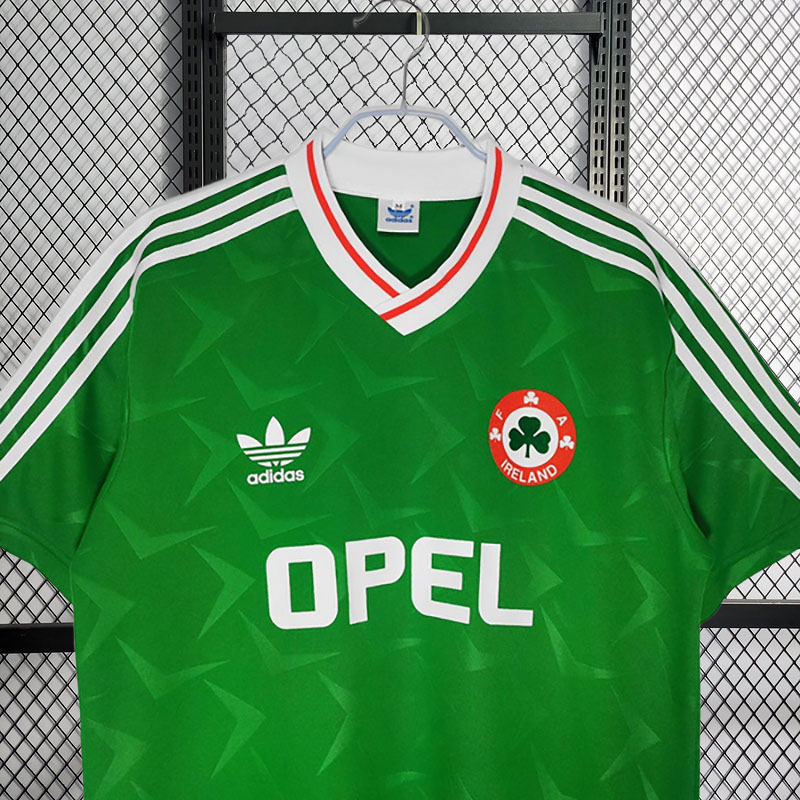 retro 1990-92 Republic of Ireland home retro football jersey