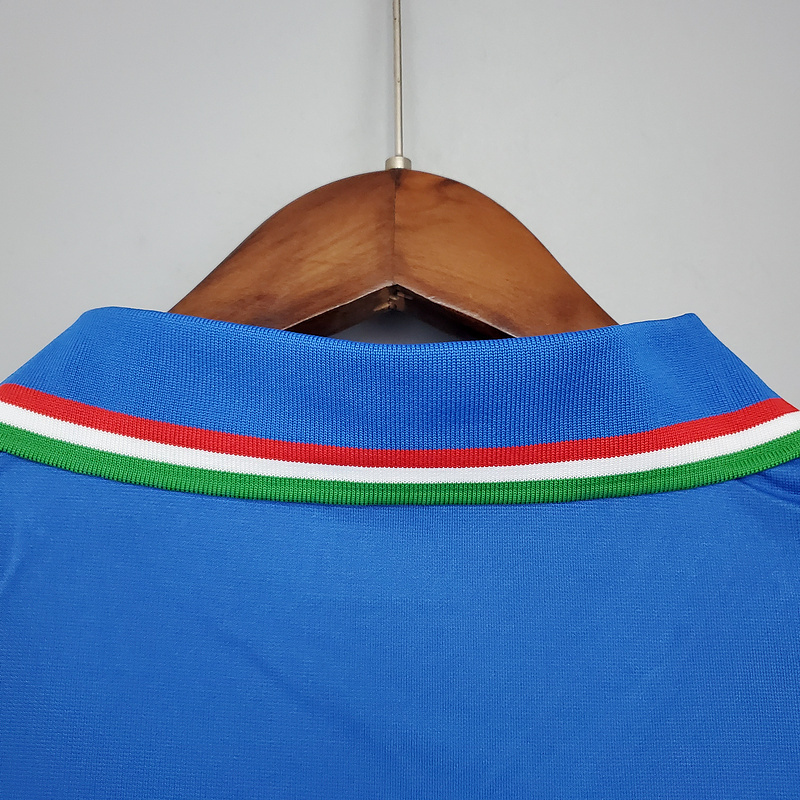 Retro Italy 1982 home  Football jersey retro
