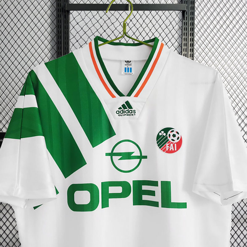retro 1992-94 Republic of Ireland away retro football jersey Fan version