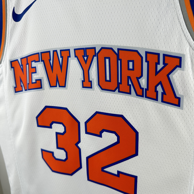 2025 NBA New York Knicks 32 TOWNS Basketball Jersey