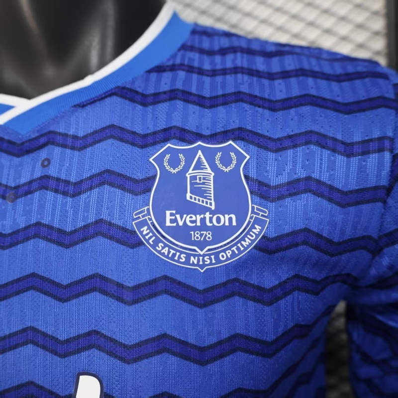 Player 2025-26 Everton Home Football jersey