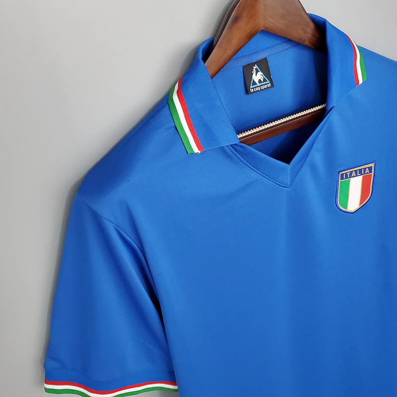 Retro Italy 1982 home  Football jersey retro