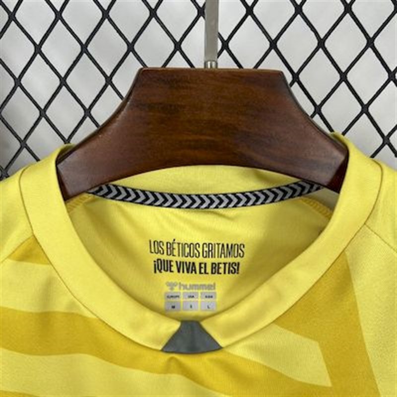 2025-26 Real Betis yellow goalkeeper Football jersey