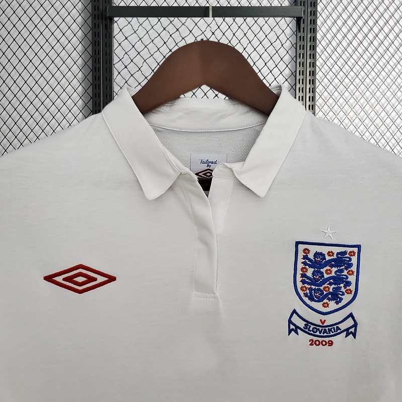 Retro 2010 England Home Football jersey retro