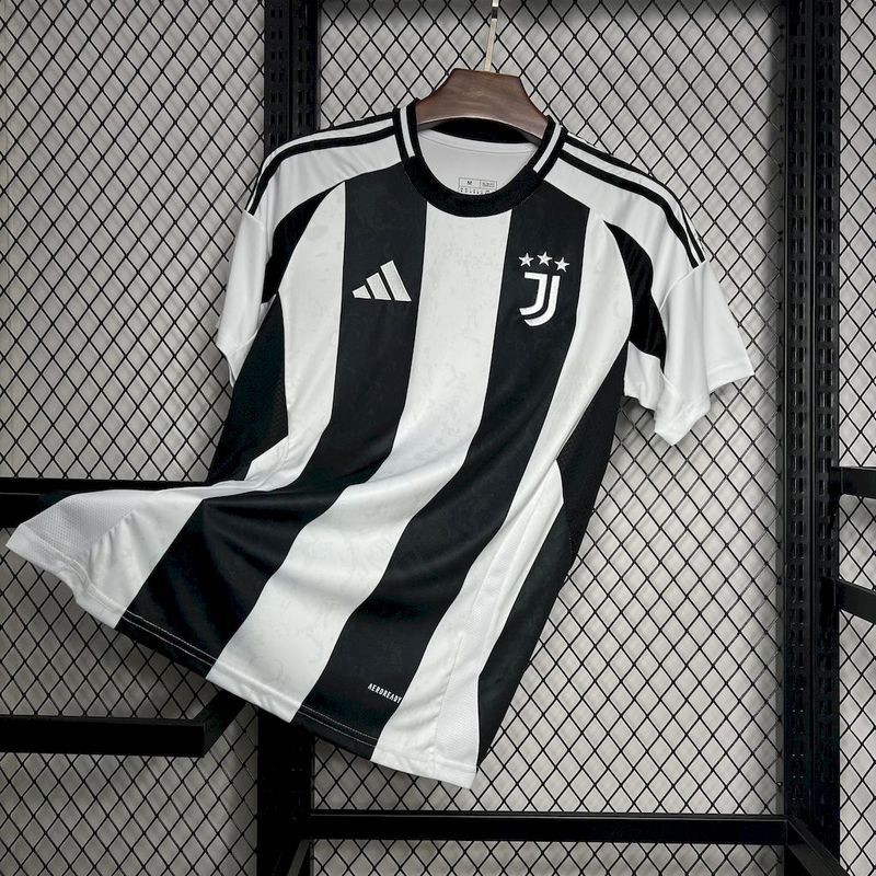 2024-25 Juventus home Football jersey