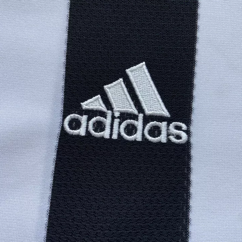 Retro 2004-05 Newcastle United Home Football jersey retro