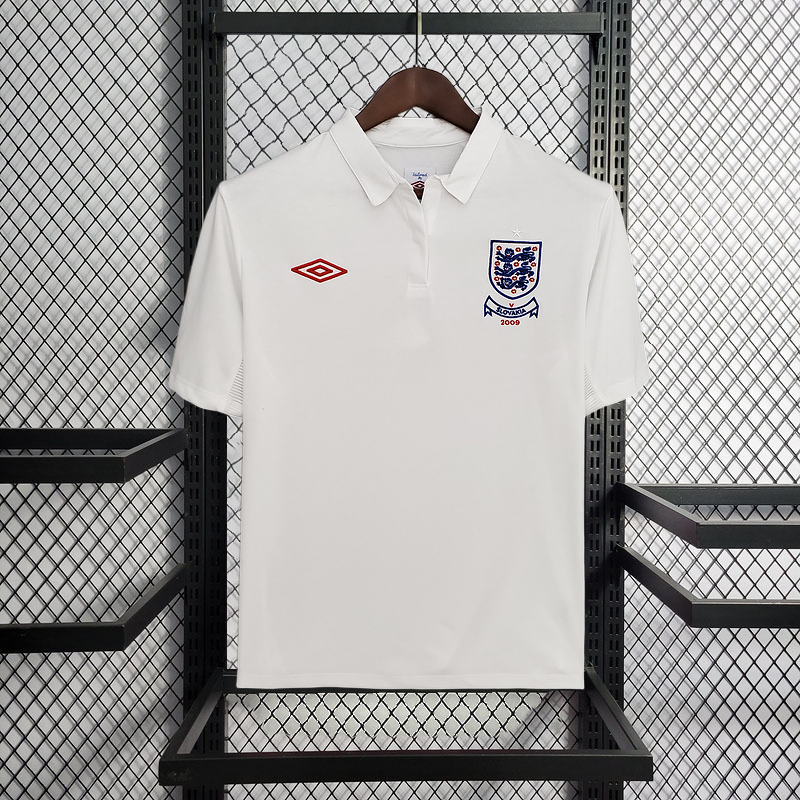 Retro 2010 England Home Football jersey retro