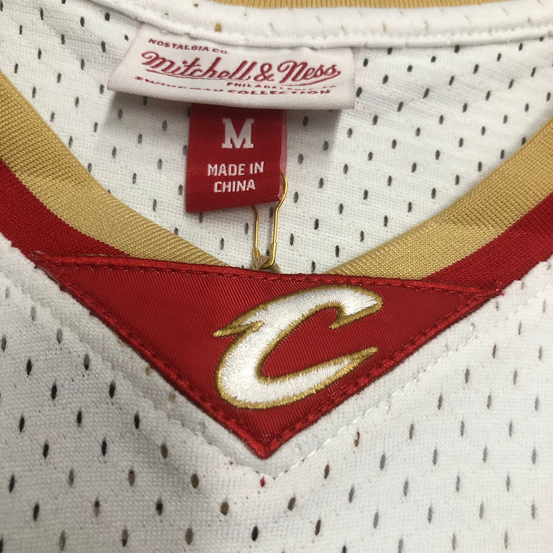 2003-04 NBA Cleveland Cavaliers (23 JAMES) Basketball Jersey